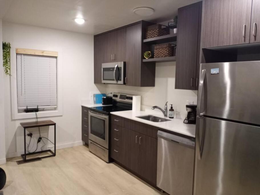 Karkens Container Home Salmon Zewnętrze zdjęcie